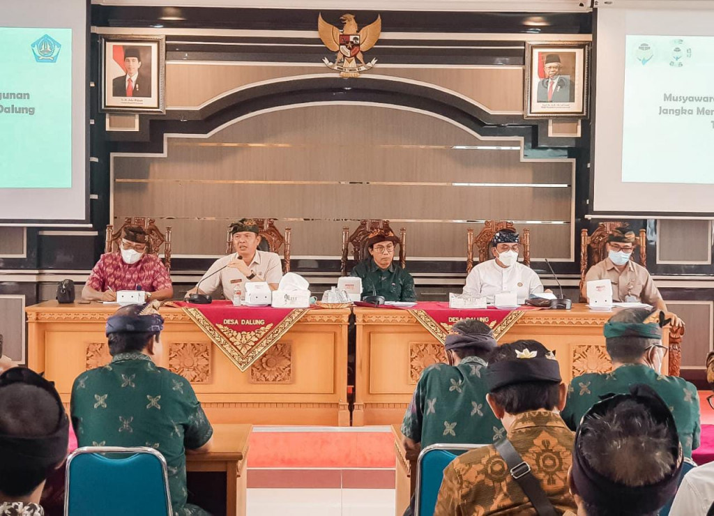 Musyawarah Desa Pembahasan dan Penetapan Rancangan RPJM Desa Dalung menjadi RPJM Desa Dalung tahun 2022 - 2028